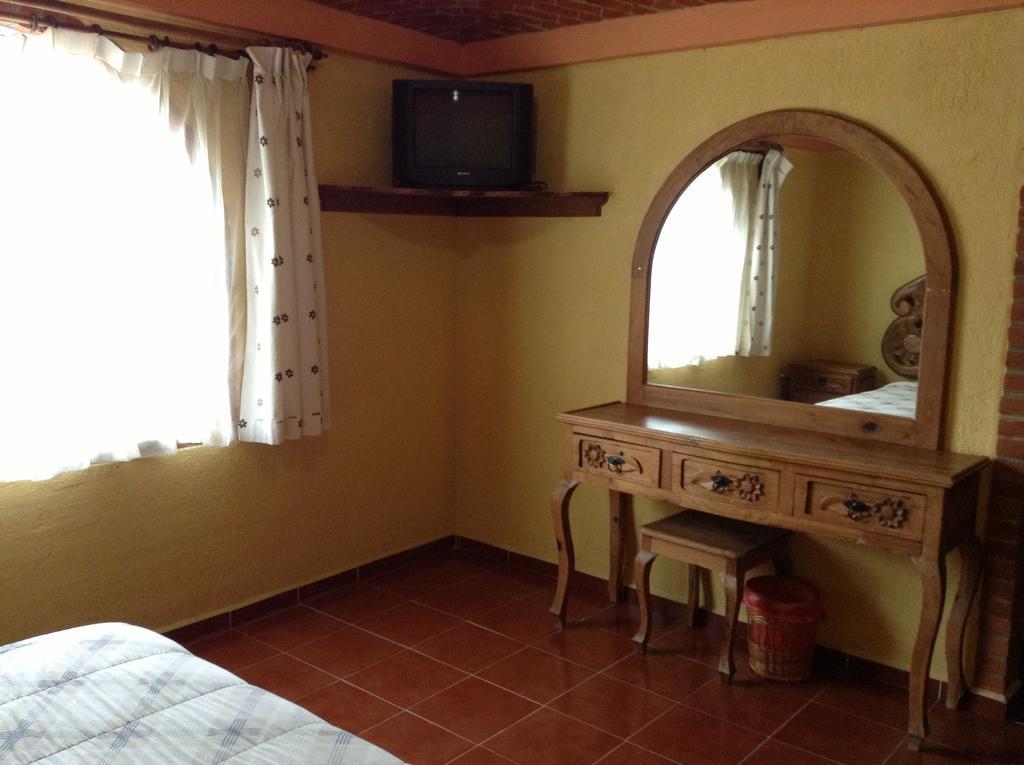 Hotel La Herradura テコサウトラ 部屋 写真