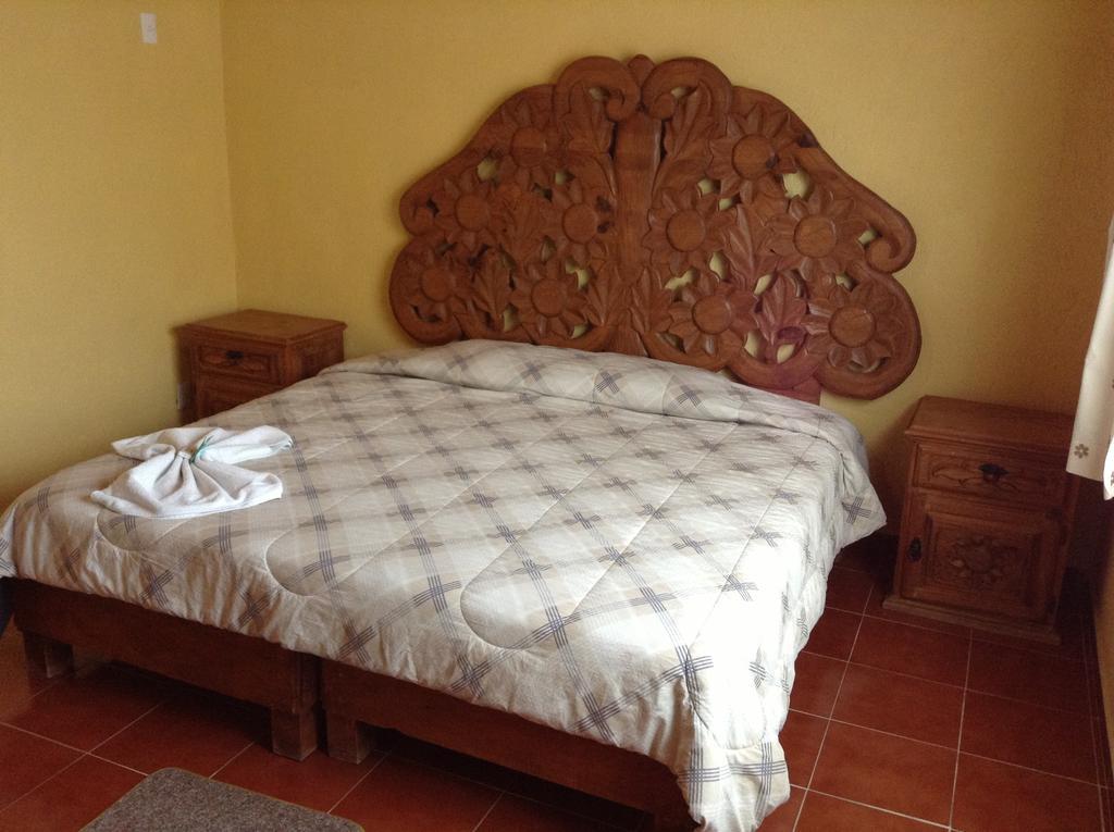 Hotel La Herradura テコサウトラ 部屋 写真
